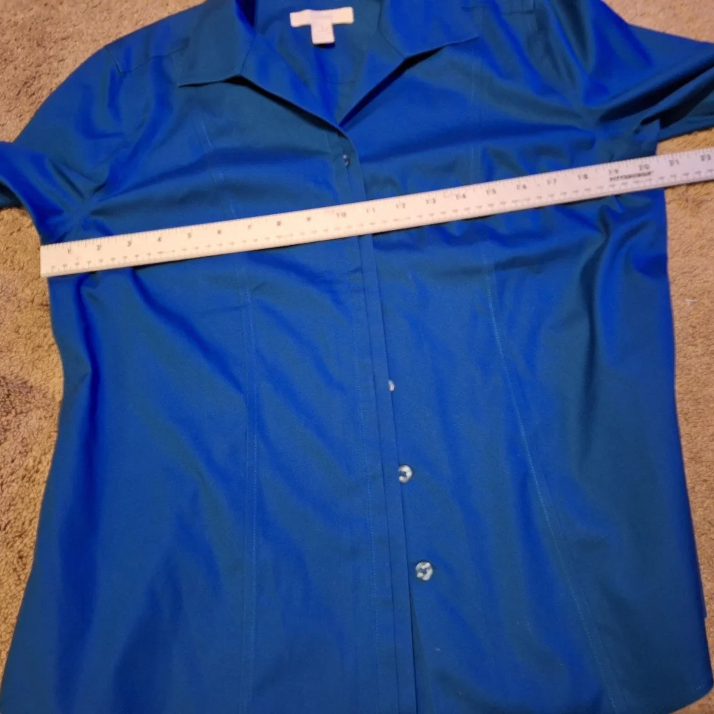 Chico's  Blue Button-Front Blouse / Size 1 ( Medium )